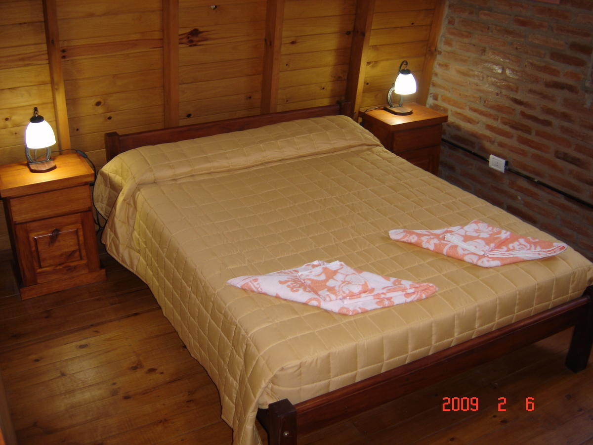 Cabanas Ecos Del Rio Лос Реартес Стая снимка